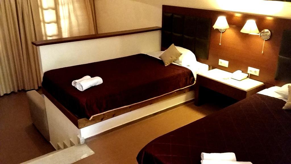 Belvedere Aeolis Hotel Митимна Экстерьер фото
