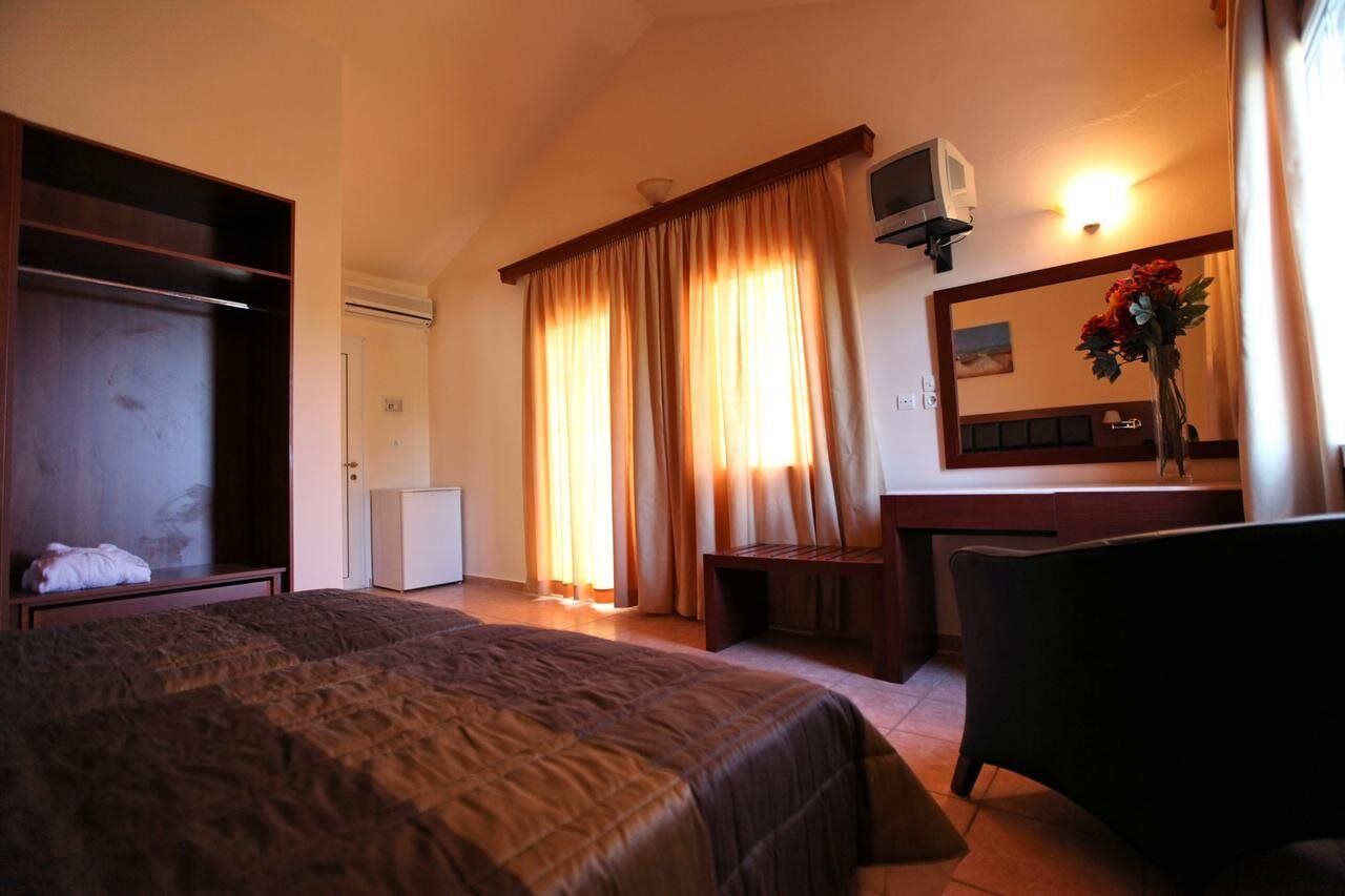 Belvedere Aeolis Hotel Митимна Экстерьер фото